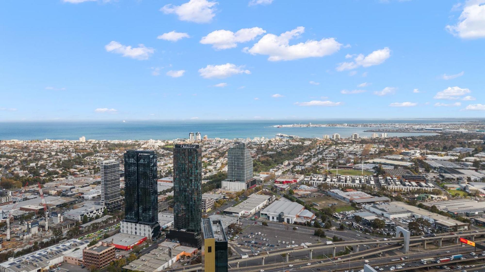 Resort Style Living Yarra Wharf 墨尔本 外观 照片